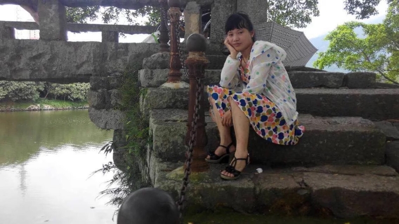 女子悠然的第一张照片--武夷山征婚网