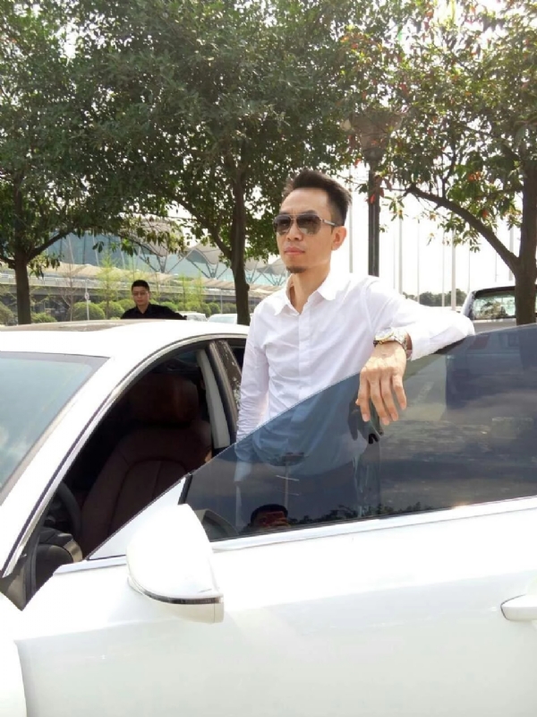 杨岳的第一张照片--武夷山征婚网