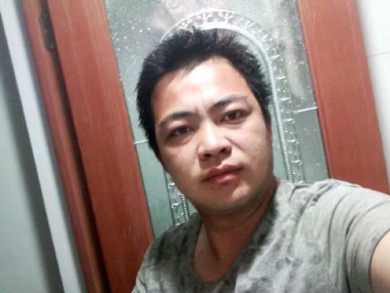 往事随风的第一张照片--武夷山征婚网