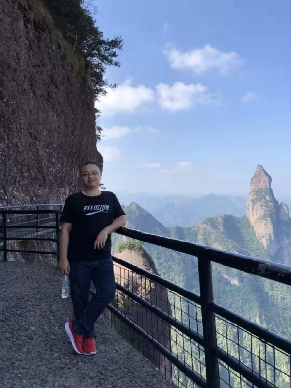 不杵于物的第一张照片--武夷山征婚网