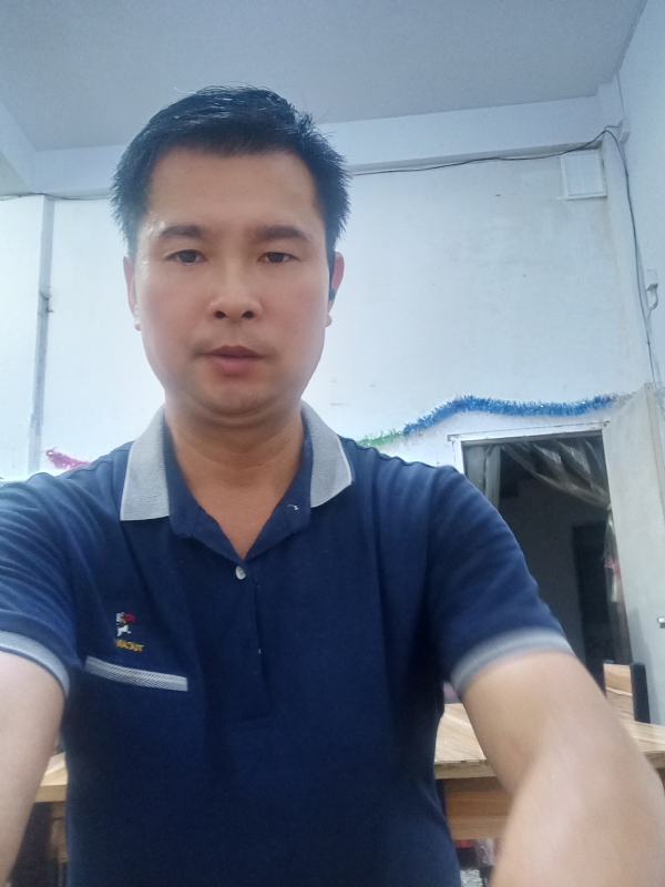 我是自强不息的第一张照片--武夷山征婚网