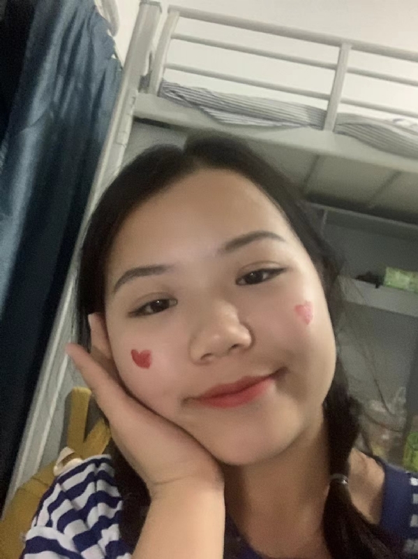 轻轻的一片云的第一张照片--武夷山征婚网