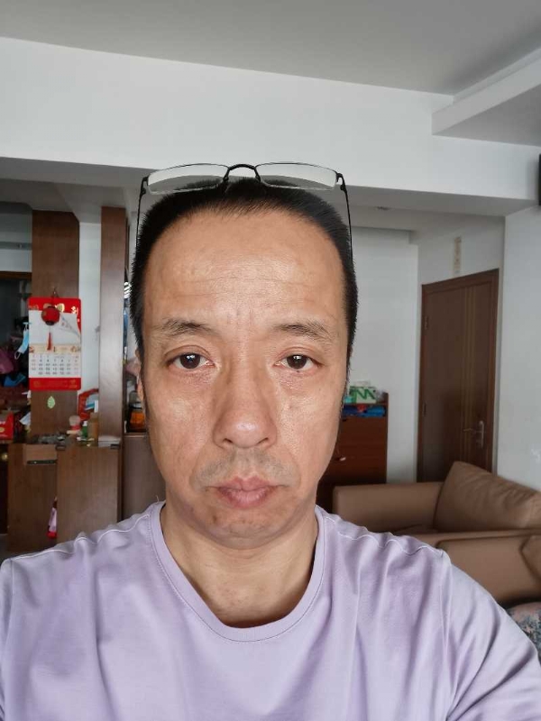 萨博的第一张照片--武夷山征婚网