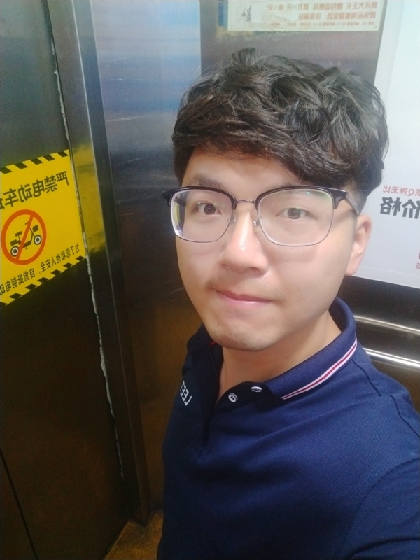 H先生的第二张照片--武夷山征婚网