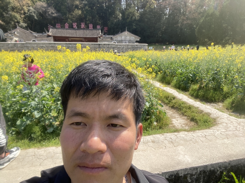 开心的第二张照片--武夷山征婚网