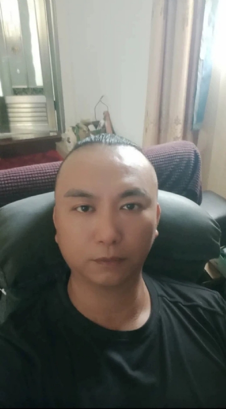 施逸森的第一张照片--武夷山征婚网