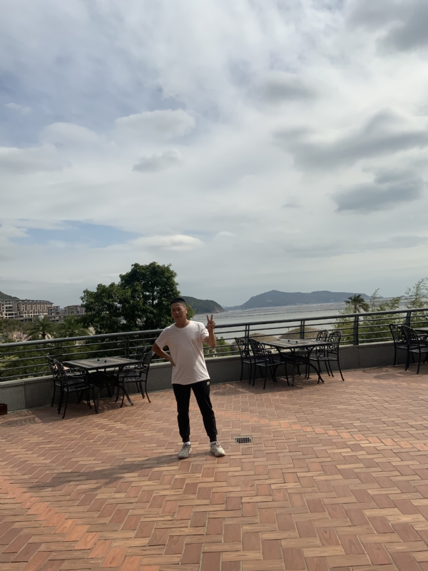 心酸瑟果的第一张照片--武夷山征婚网