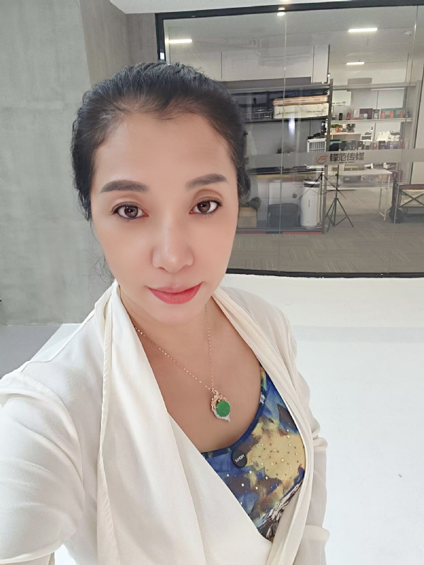 仝馨的第二张照片--武夷山征婚网