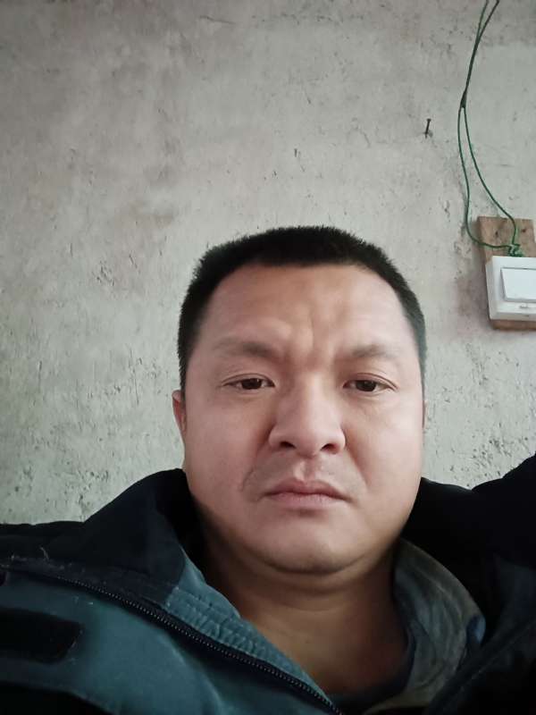 兰成龙的第二张照片--武夷山征婚网