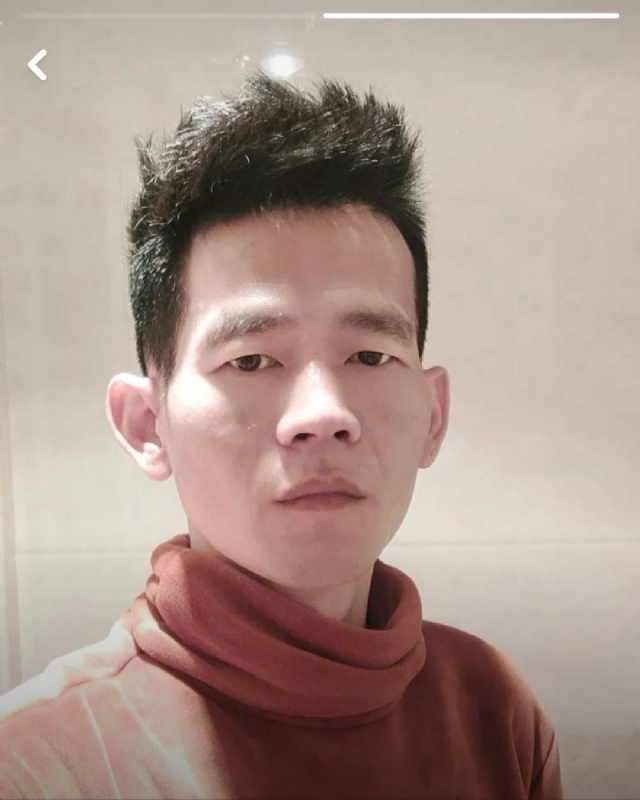 白了少年头的第一张照片--武夷山征婚网