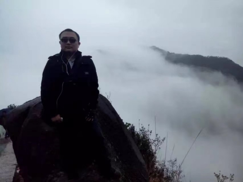 如影随形的第三张照片--武夷山征婚网