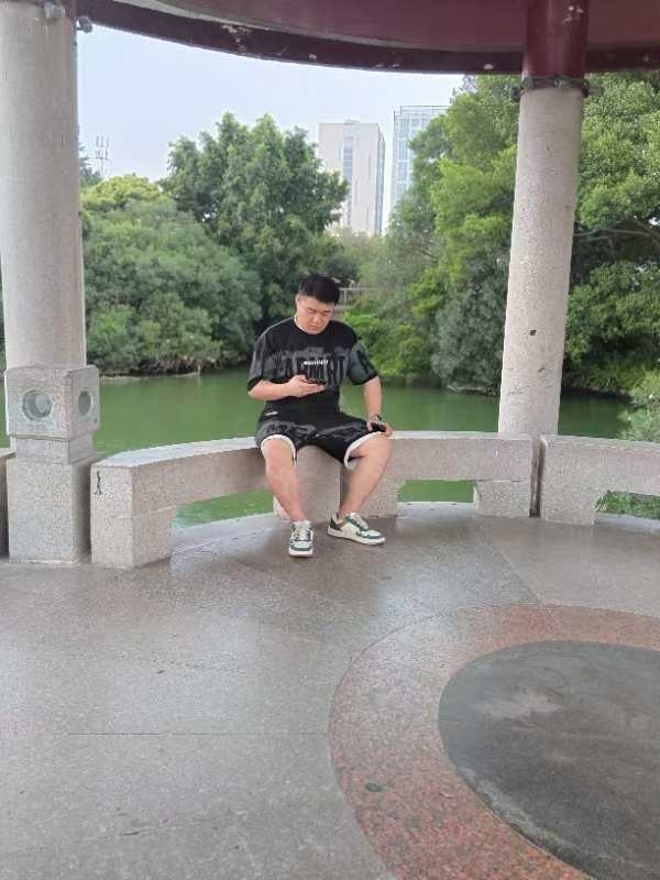 不善挽留的第一张照片--武夷山征婚网