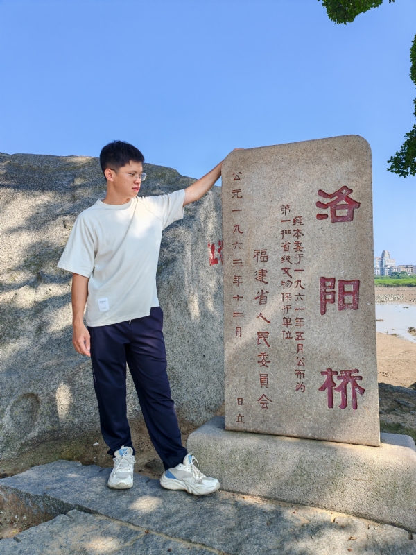 风尘的第一张照片--武夷山征婚网