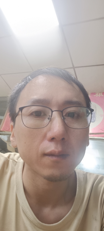 想胖的瘦子的第一张照片--武夷山征婚网