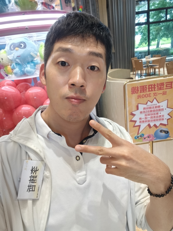 銪哲的第一张照片--武夷山征婚网