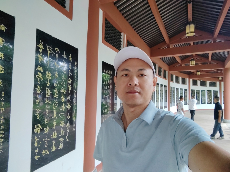 爱运动的范的第一张照片--武夷山征婚网